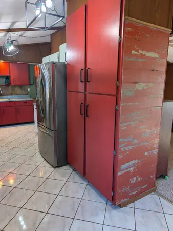 $185,000 | 2042 Kenneth Drive, Freeport, IL 61032