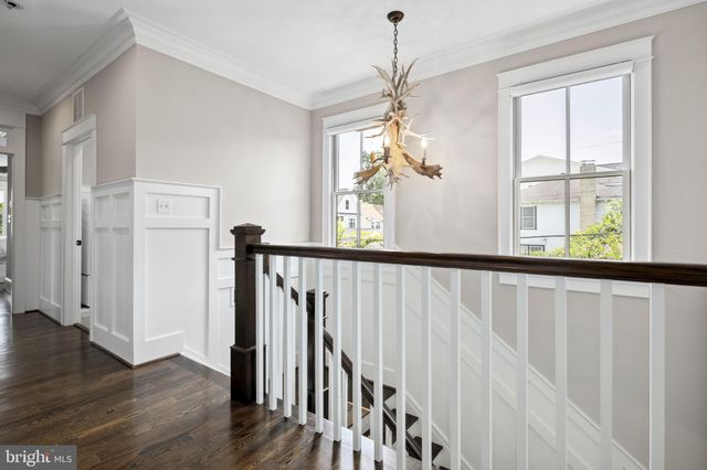 $2,400,000 | 1801 North Bryan Street, Arlington, VA 22201