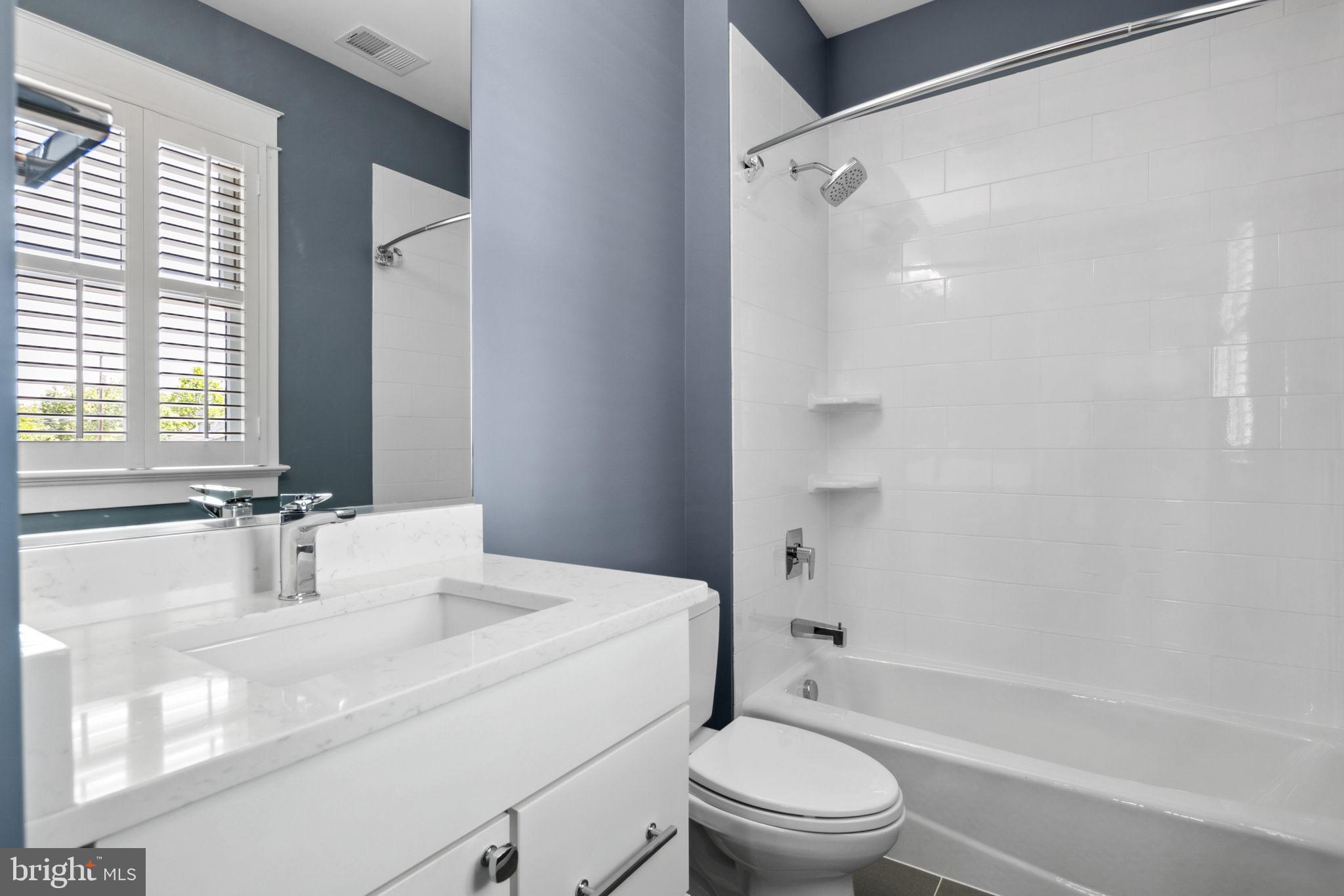 1801 North Bryan Street Arlington, VA 22201 - Photo 32 of 50 Bedroom 3 ensuite bath