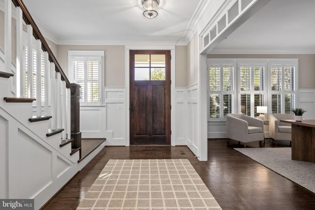 $2,400,000 | 1801 North Bryan Street, Arlington, VA 22201