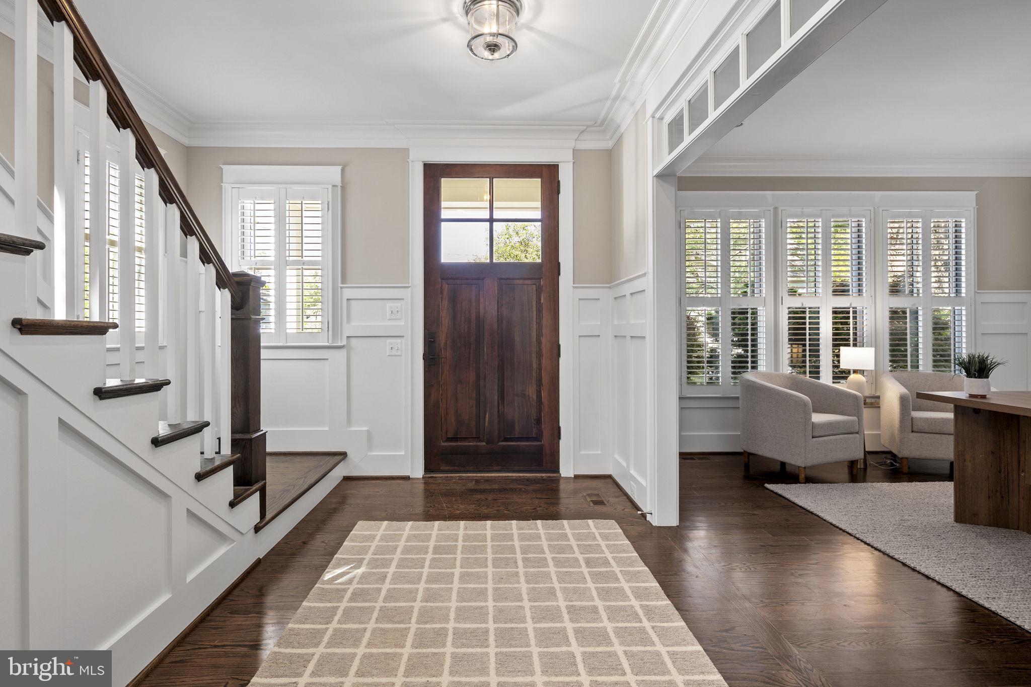 1801 North Bryan Street Arlington, VA 22201 - Photo 4 of 50 Foyer with 8 foot entry door