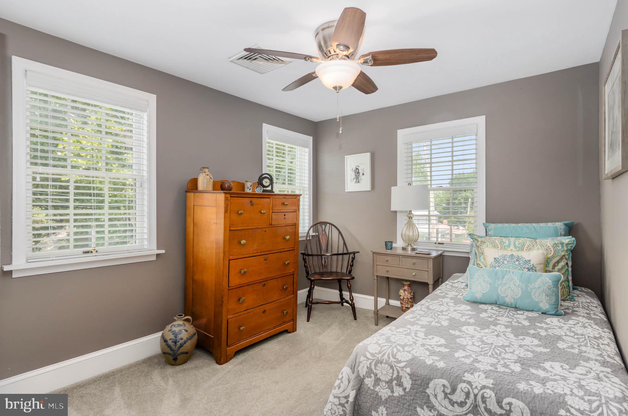 21 West Springville Road Boiling Springs, PA 17007 - Photo 13 of 22 Gallery Image 13