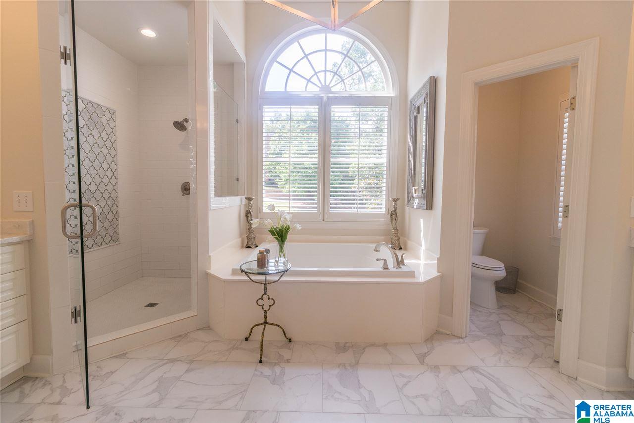 1052 Greymoor Road Birmingham, AL 35242 - Photo 15 of 35