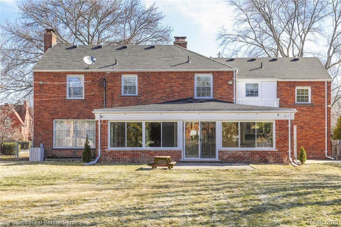 639 Westchester Road Grosse Pointe, MI 48230 - Photo 36 of 37 6D6A5719.jpg