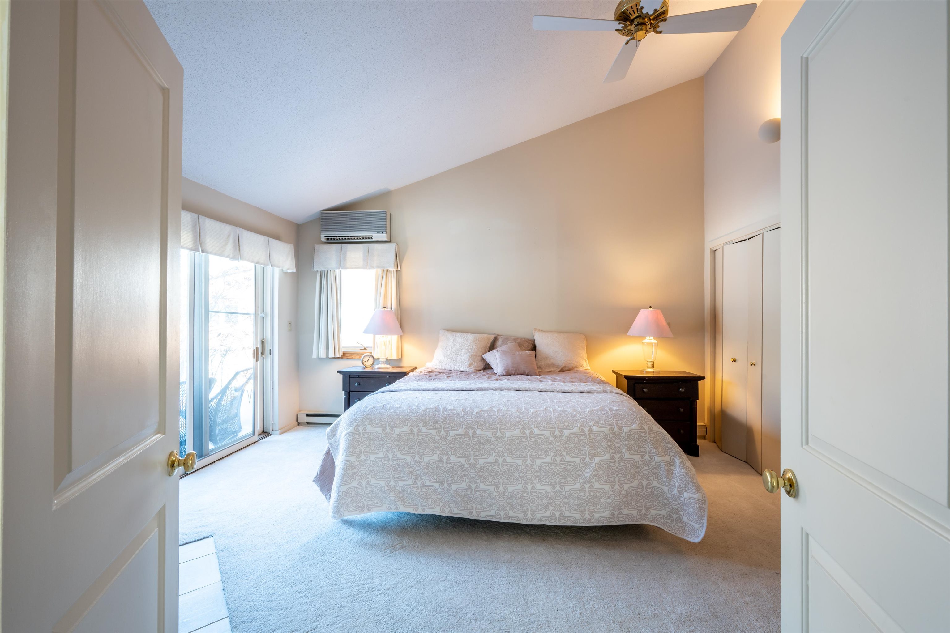 3755 Quechee Main Street, Unit 9A Hartford, VT 05059 - Photo 14 of 31