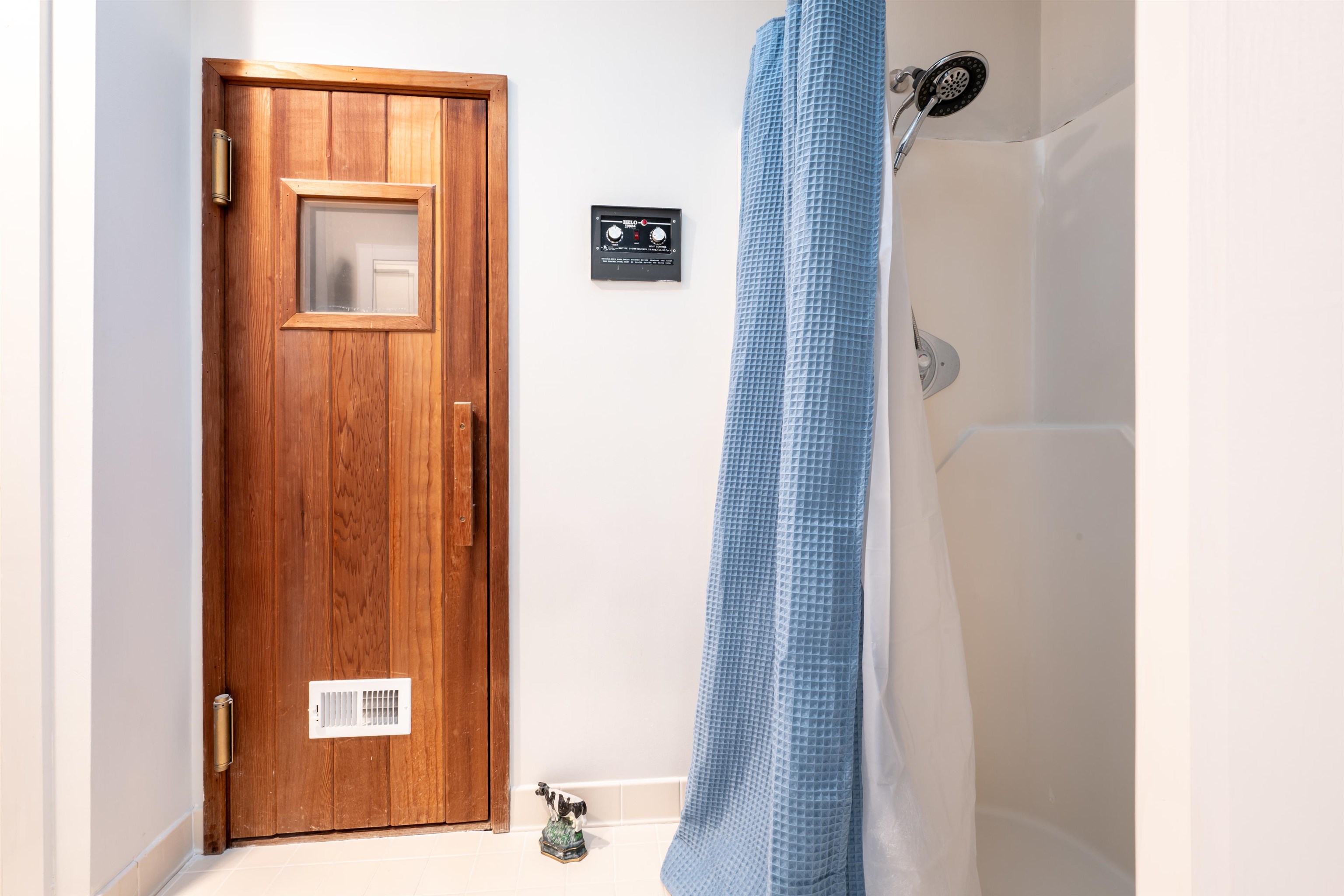 3755 Quechee Main Street, Unit 9A Hartford, VT 05059 - Photo 19 of 31