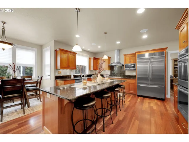 $1,050,000 | 2250 Turnberry Court, Eugene, OR 97401