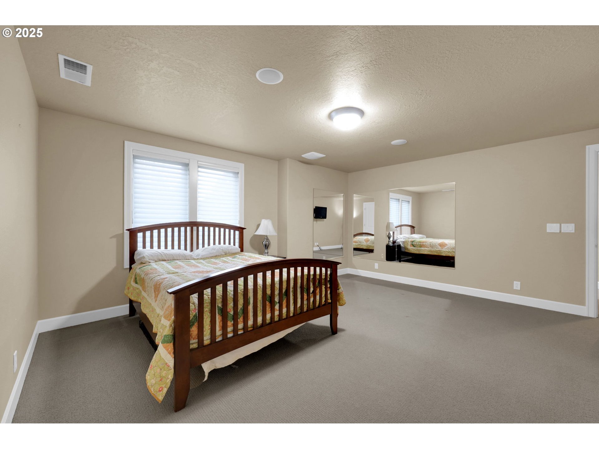 2250 Turnberry Court Eugene, OR 97401 - Photo 32 of 38