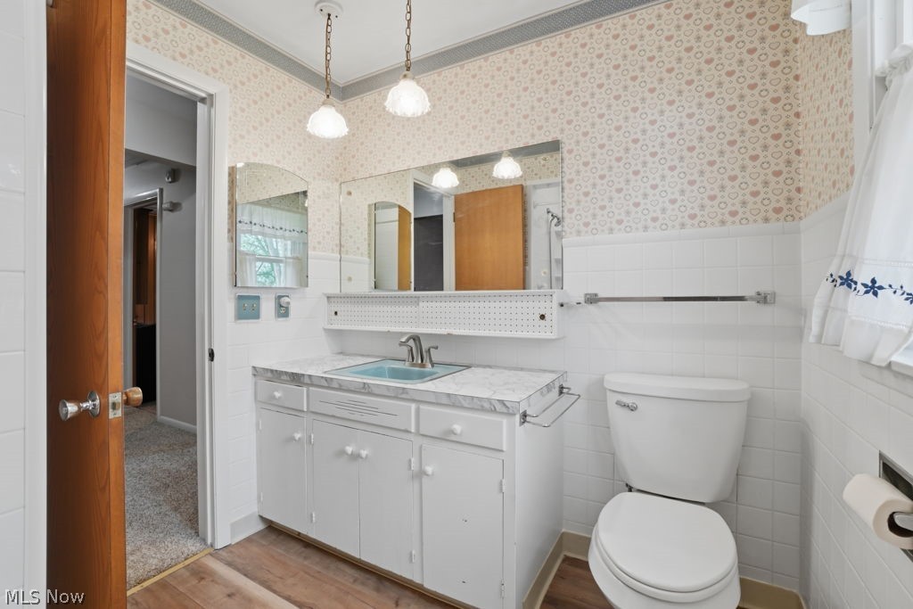3211 Ridgewood Avenue Ashtabula, OH 44004 - Photo 19 of 37 Bathroom 1