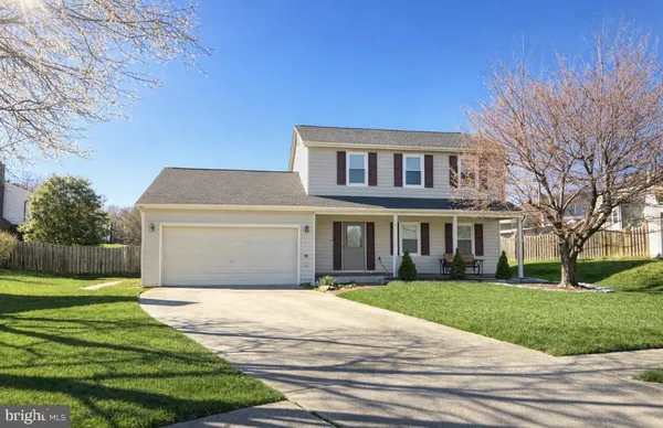 $739,900 | 12810 Lady Fairfax Circle, Herndon, VA 20170