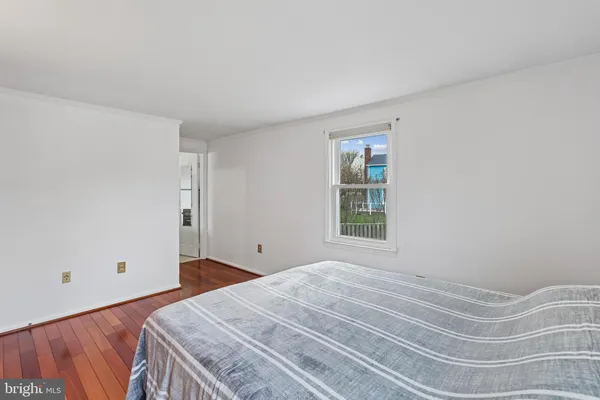 $739,900 | 12810 Lady Fairfax Circle, Herndon, VA 20170