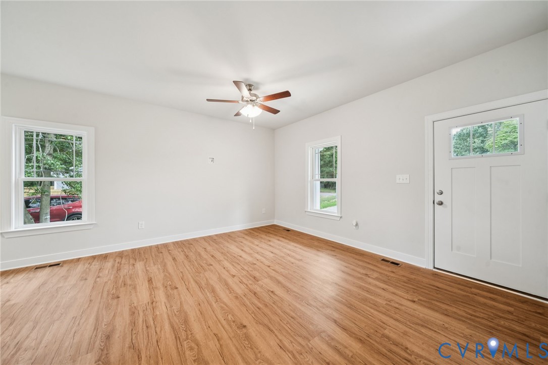 55 Forest Grove Road Colonial Beach, VA 22443 - Photo 9 of 30 Gallery Image 9