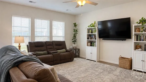 $2,650 | 71 Club House Drive, Savannah, GA 31419