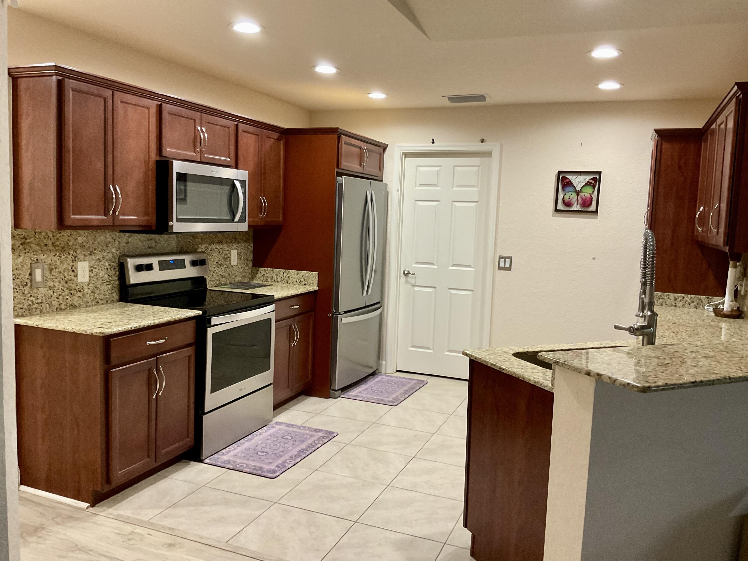 2 Southeast Antigua Lane Port St. Lucie, FL 34952 - Photo 7 of 22 6