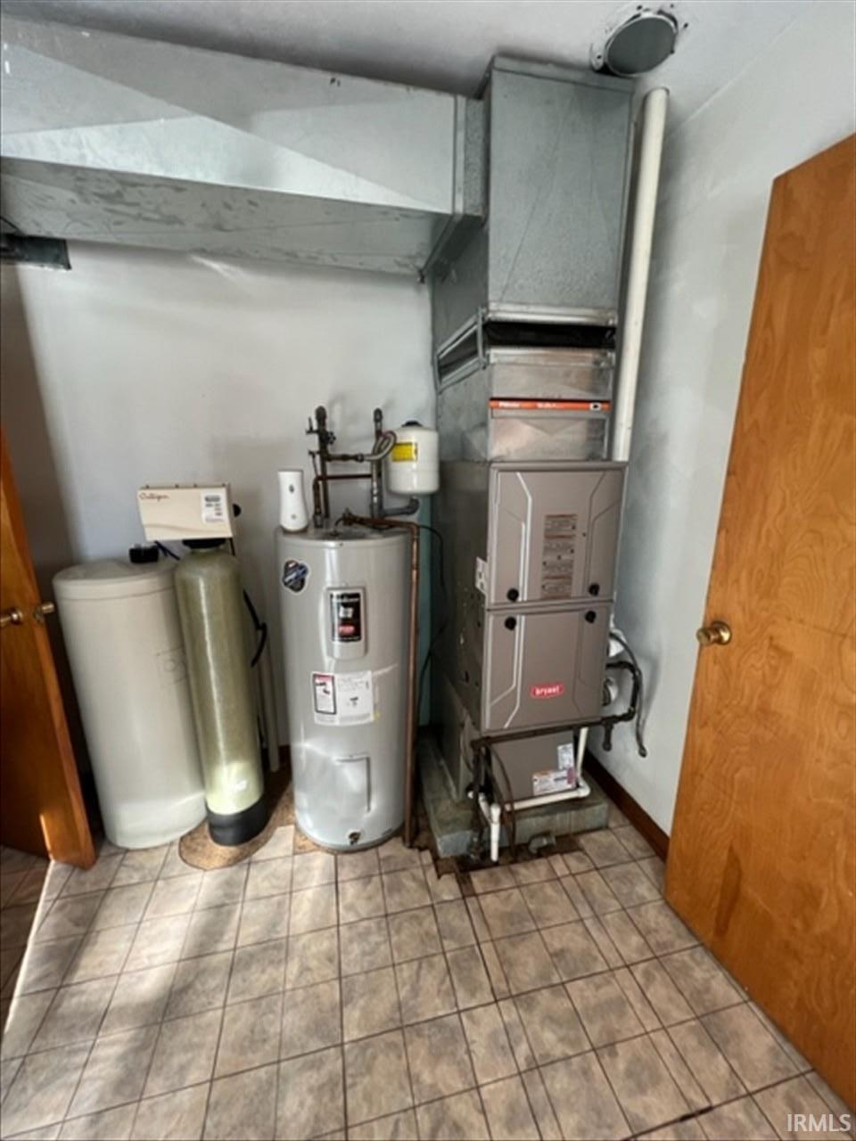 307 3rd Street Oaktown, IN 47561 - Photo 12 of 36