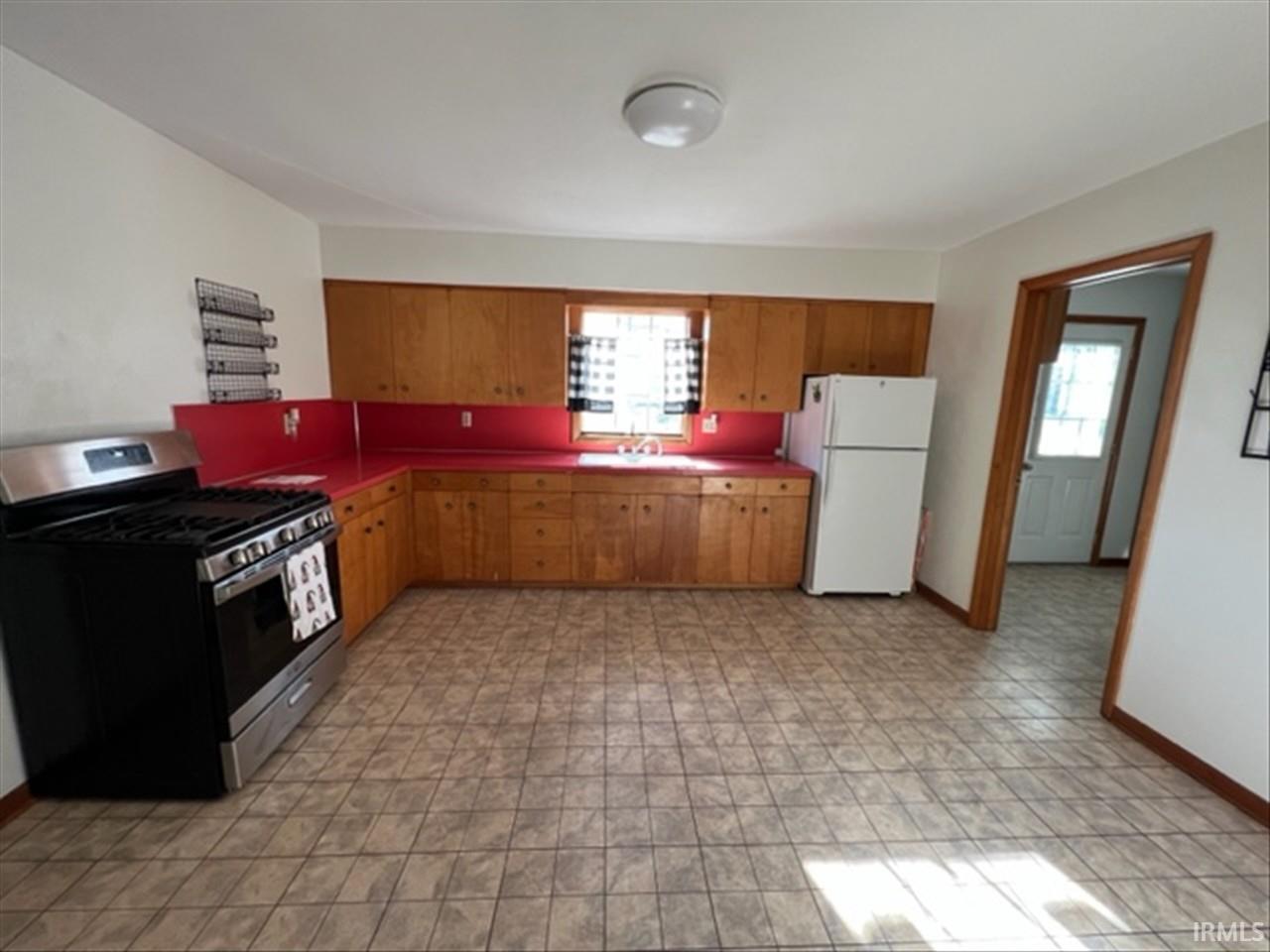 307 3rd Street Oaktown, IN 47561 - Photo 25 of 36