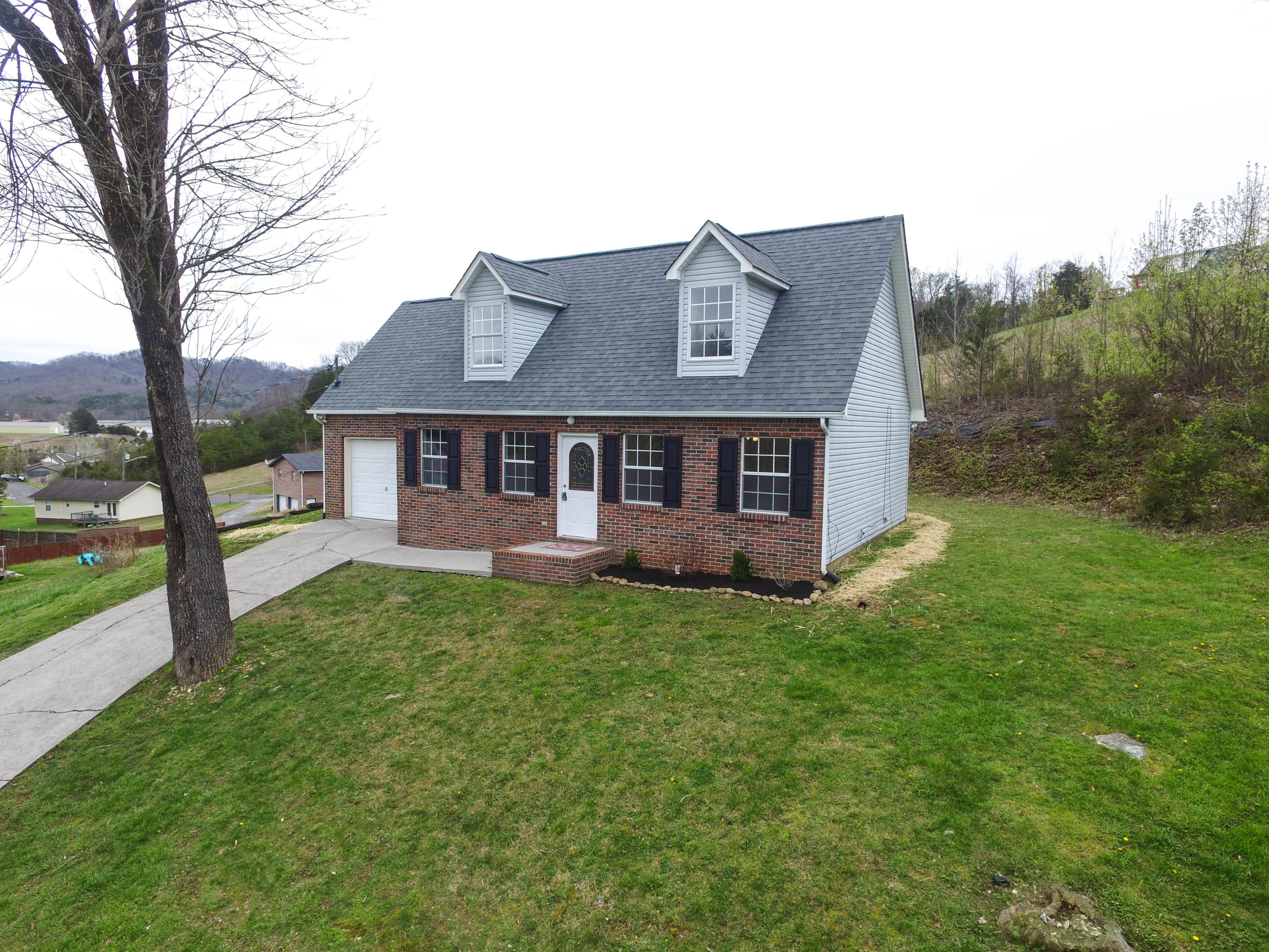 173 Cross Creek Road Maynardville, TN 37807 - Photo 1 of 27 DJI_0392