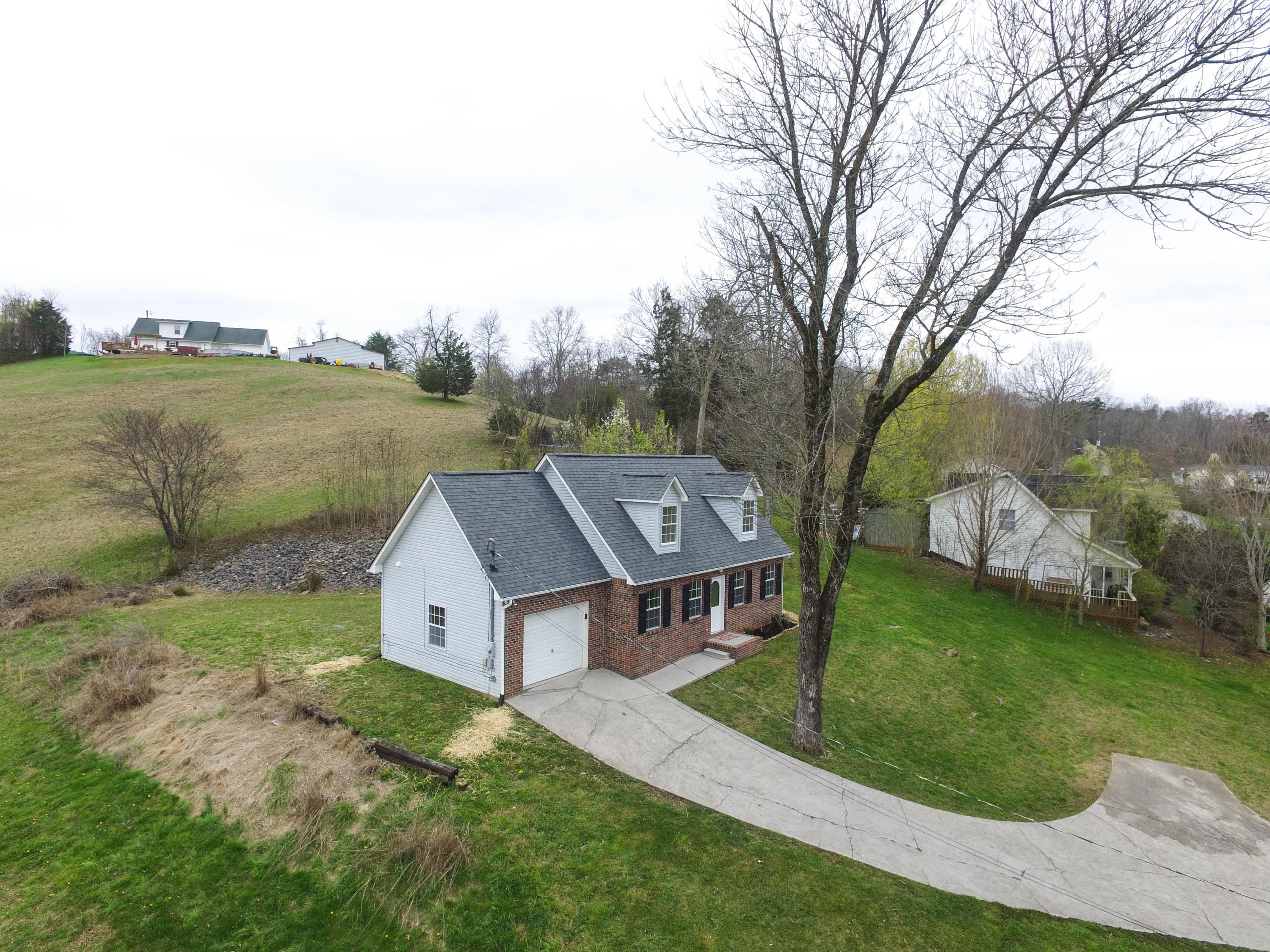 173 Cross Creek Road Maynardville, TN 37807 - Photo 4 of 27 DJI_0396