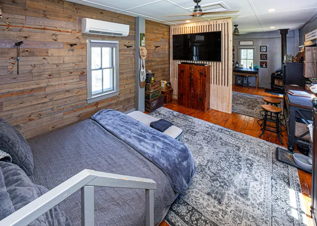 $999,500 | 2103 Highway 1, Sullivan, ME 04664