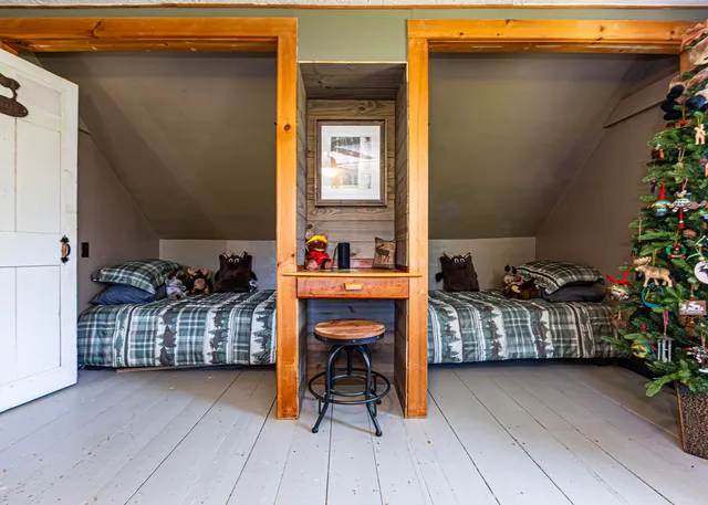 $999,500 | 2103 Highway 1, Sullivan, ME 04664