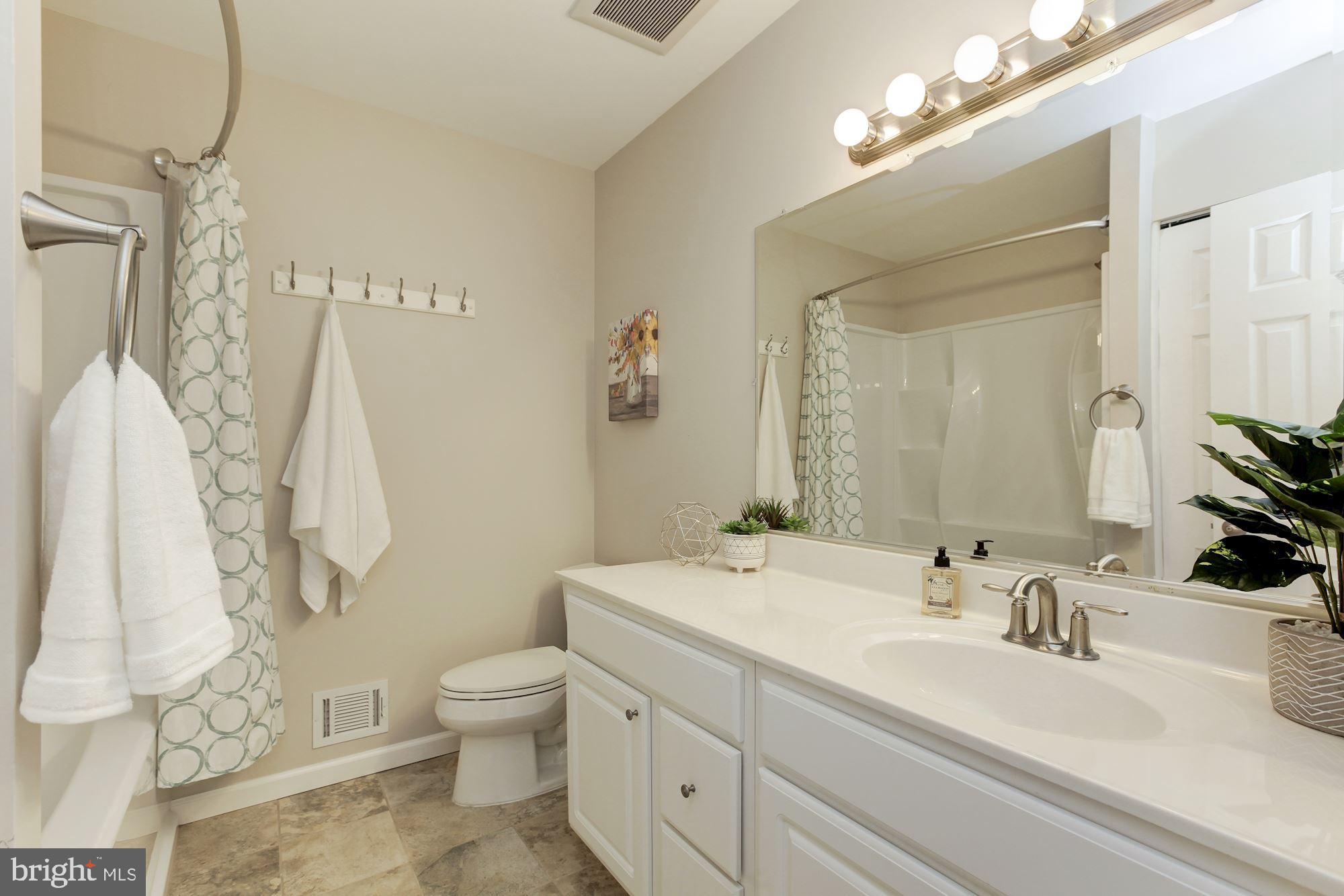 6904 Redmiles Road Laurel, MD 20707 - Photo 12 of 23 Full bath