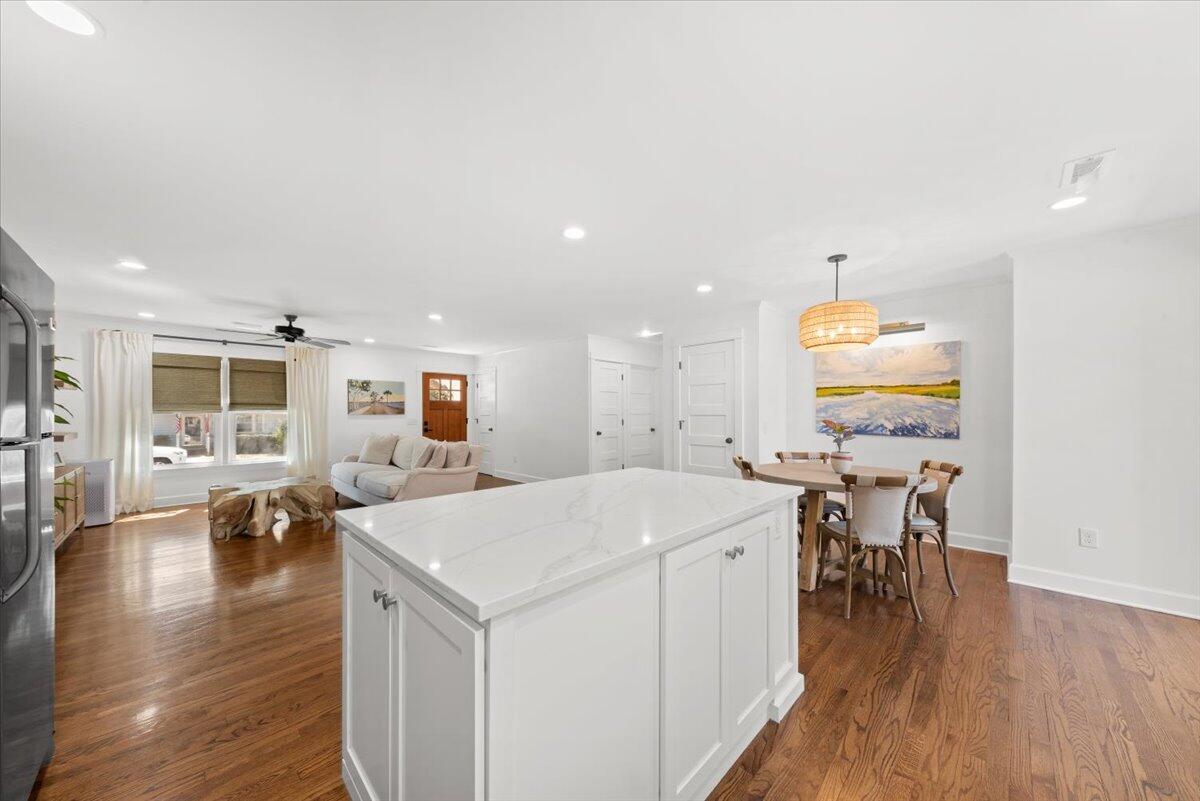 206 Freeman Street Mount Pleasant, SC 29464 - Photo 9 of 26