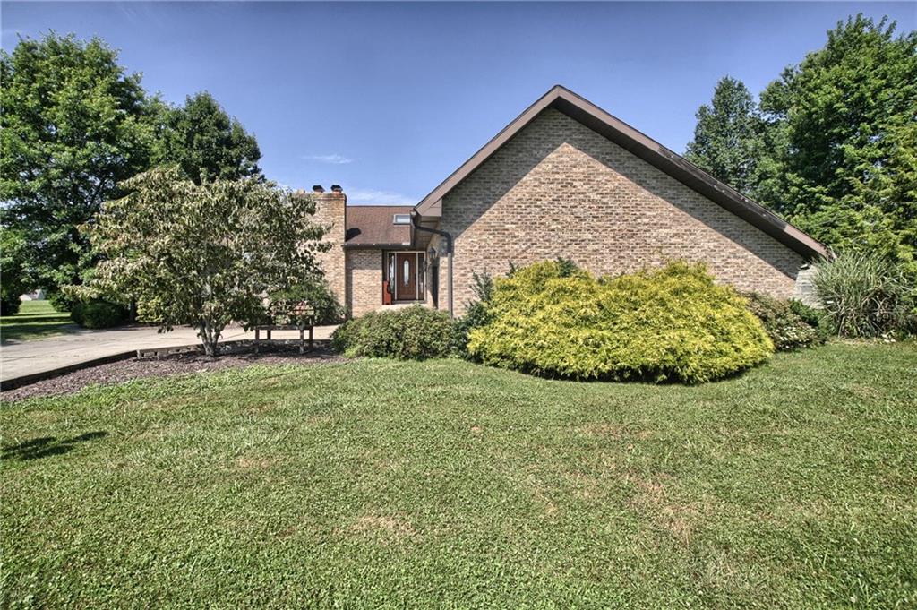 424 Winter Road New Castle, PA 16101 - Photo 1 of 20 Exterior view from Winter Road