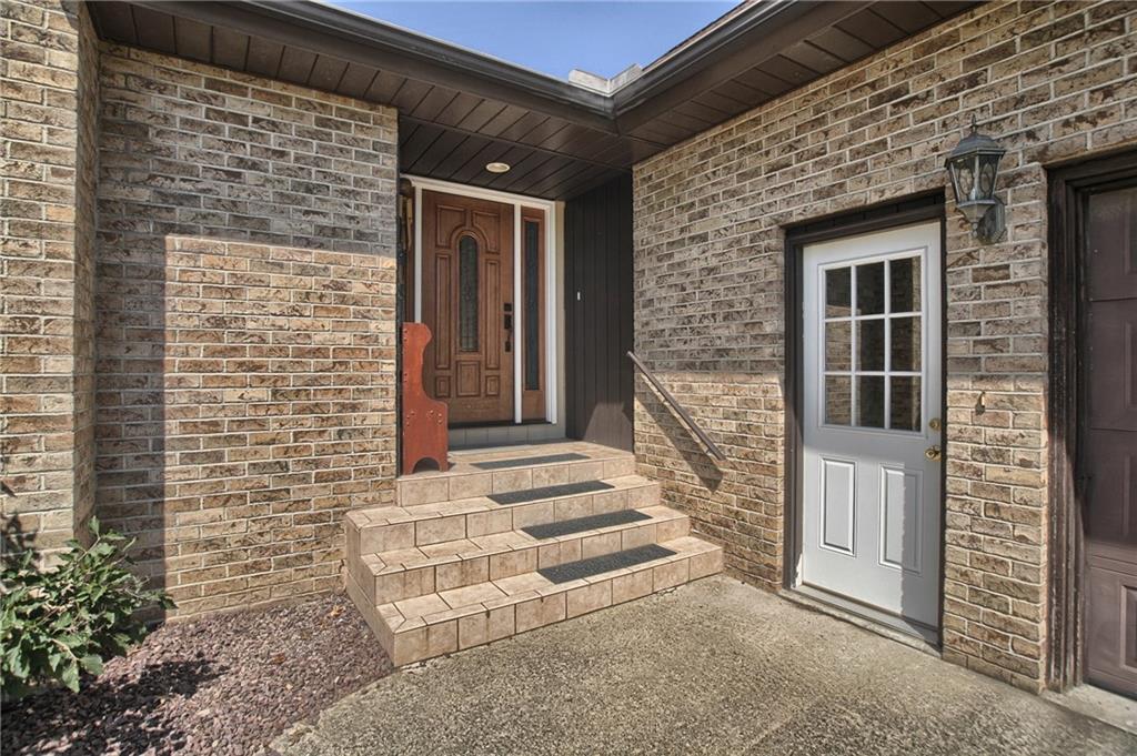 424 Winter Road New Castle, PA 16101 - Photo 3 of 20 Gallery Image 3