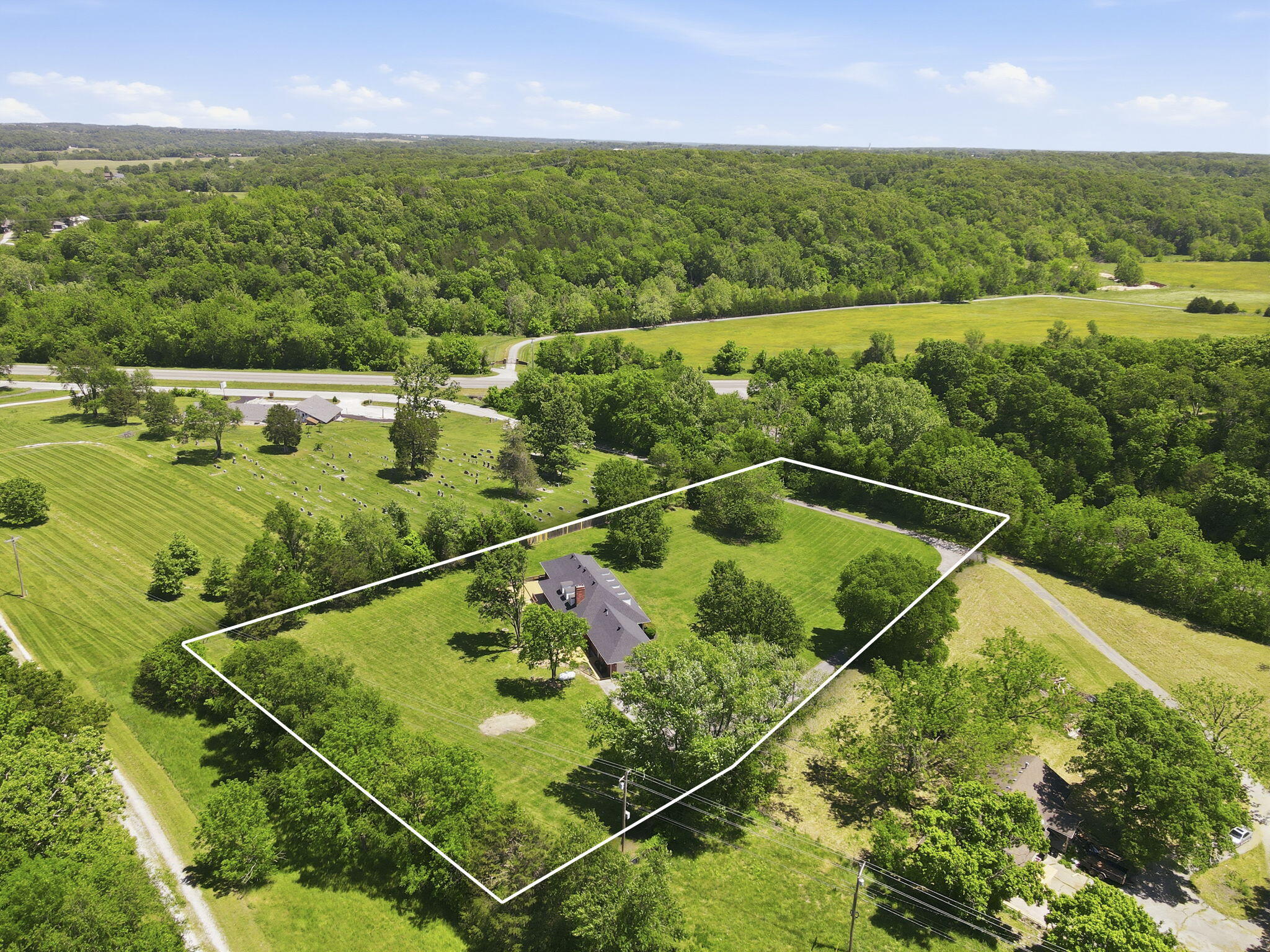 385 Jones Road Ozark, MO 65721 - Photo 42 of 43 42-web-or-mls-dji_fly_20260512_123430_18