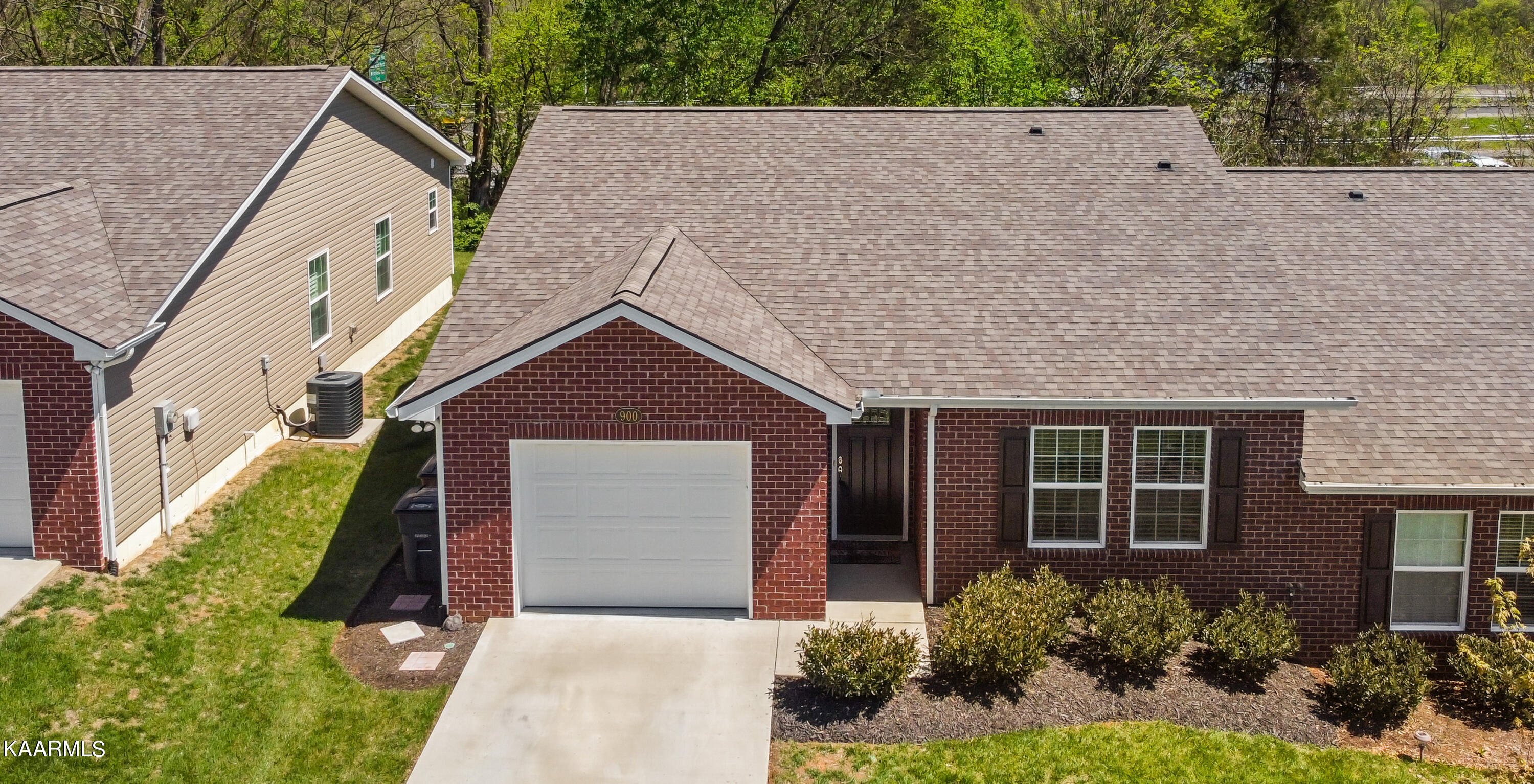 900 Spring Park Road Knoxville, TN 37914 - Photo 2 of 28 exterior 3