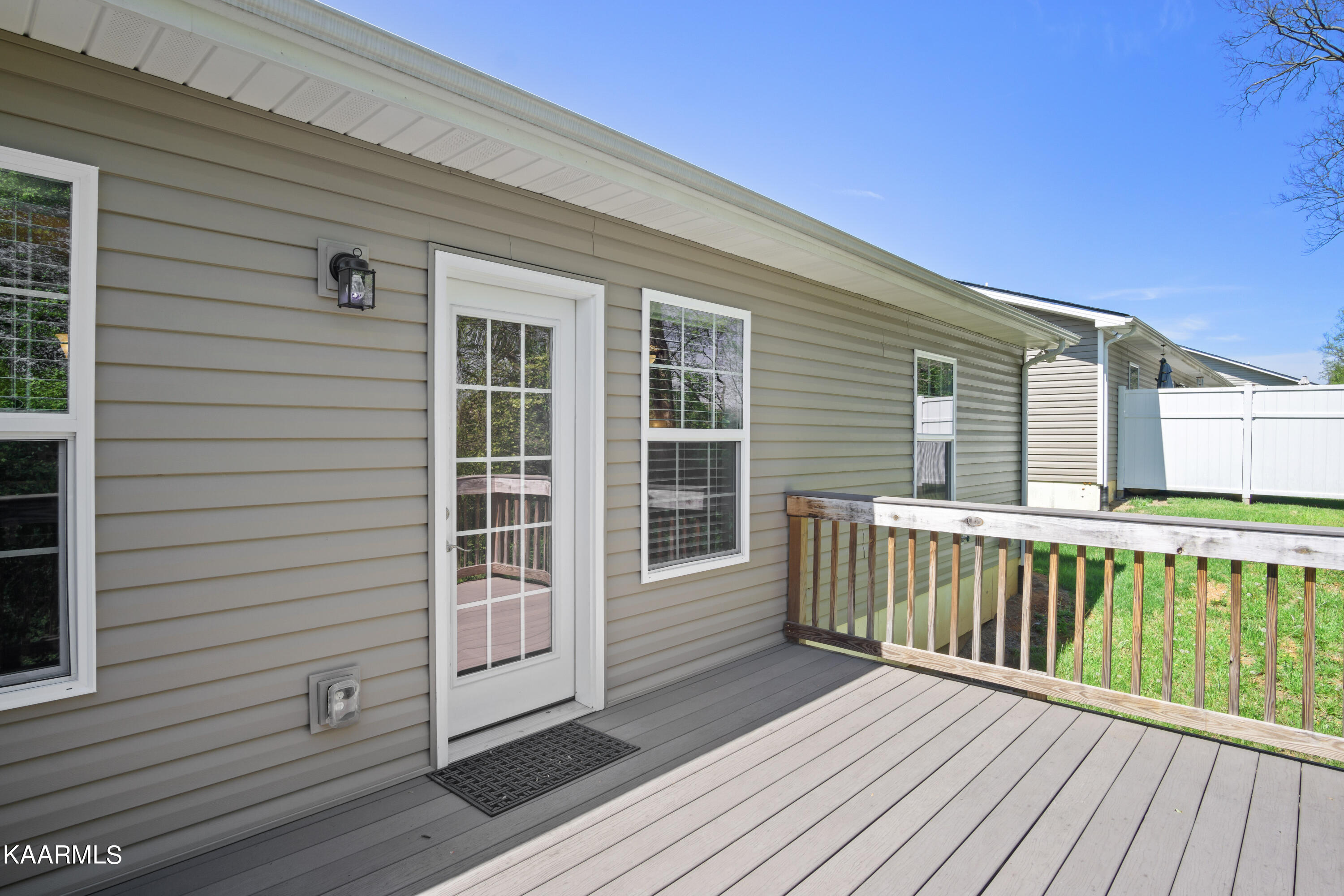 900 Spring Park Road Knoxville, TN 37914 - Photo 27 of 28 deck 3