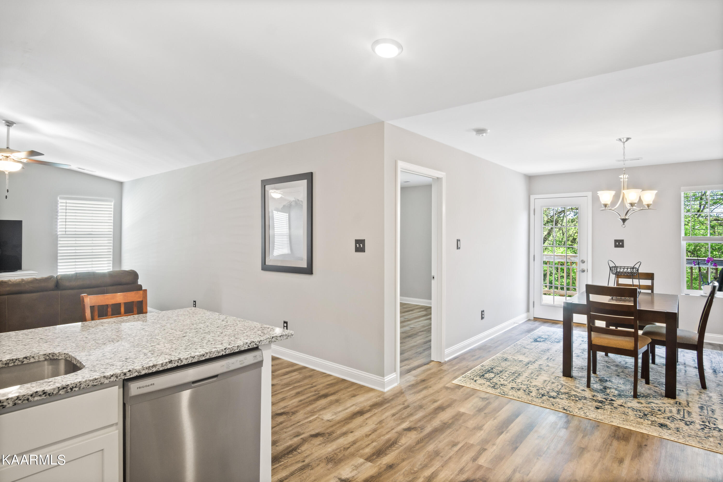 900 Spring Park Road Knoxville, TN 37914 - Photo 7 of 28 kitchen 4