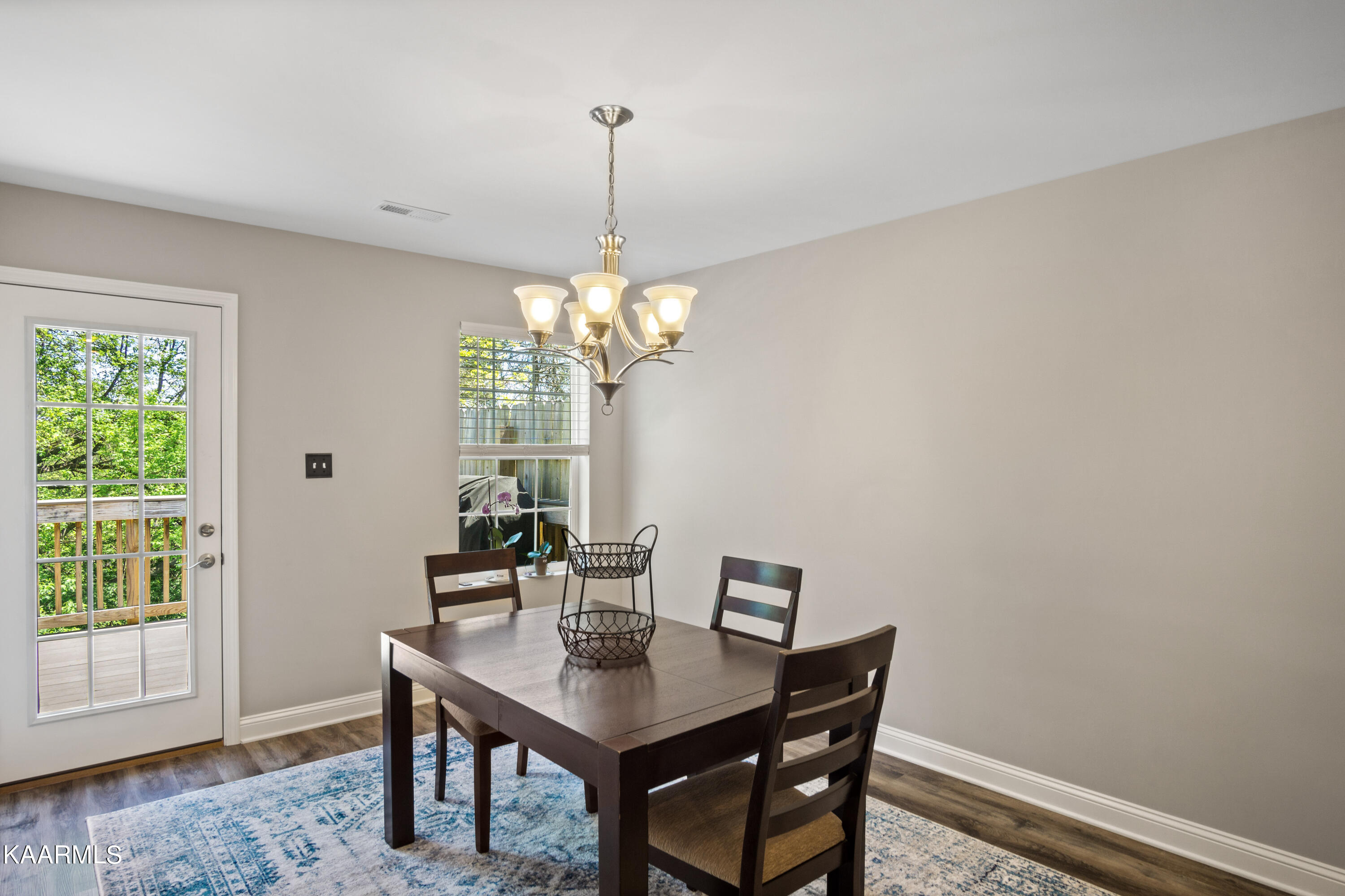 900 Spring Park Road Knoxville, TN 37914 - Photo 9 of 28 dining 4