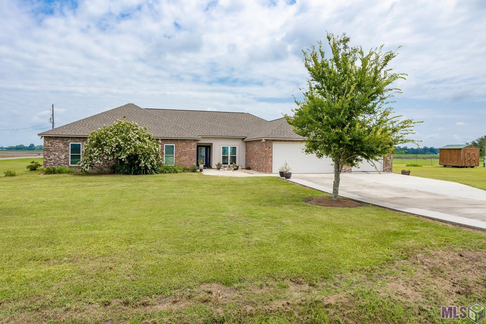 6370 Section Road Port Allen, LA 70767 - Photo 3 of 36