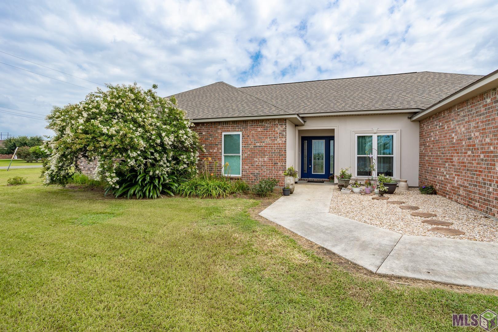 6370 Section Road Port Allen, LA 70767 - Photo 5 of 36