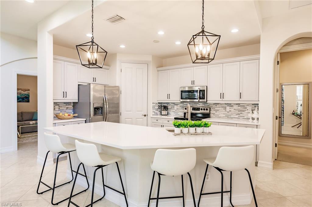 7797 Ashton Road Naples, FL 34113 - Photo 12 of 50