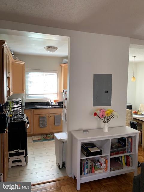 3414 Gunston Road, Unit 733 Alexandria, VA 22302 - Photo 8 of 21 Gallery Image 8