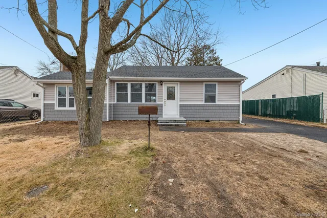 $639,000 | 1354 Brooklyn Boulevard, Bay Shore, NY 11706