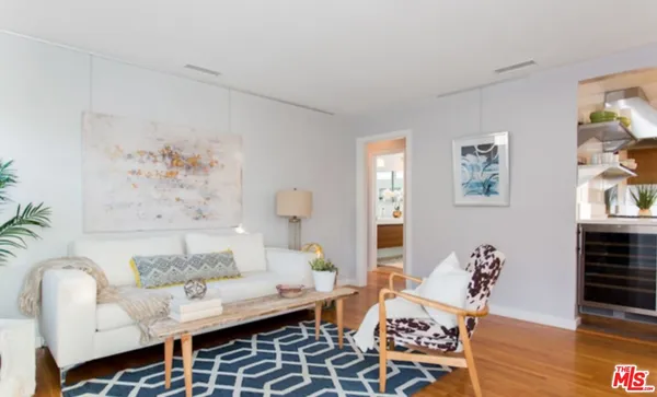 $10,000 | 1060 Nowita Place, Venice, CA 90291