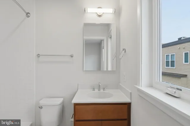 $3,500 | 16199 Columbus Avenue, Rockville, MD 20855