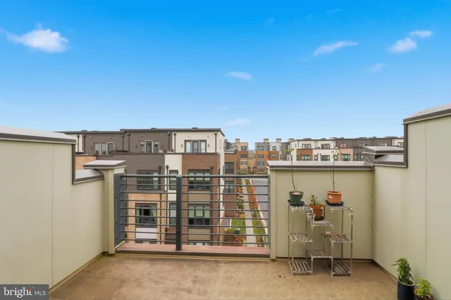 $3,500 | 16199 Columbus Avenue, Rockville, MD 20855