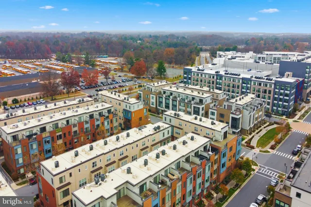 $3,500 | 16199 Columbus Avenue, Rockville, MD 20855