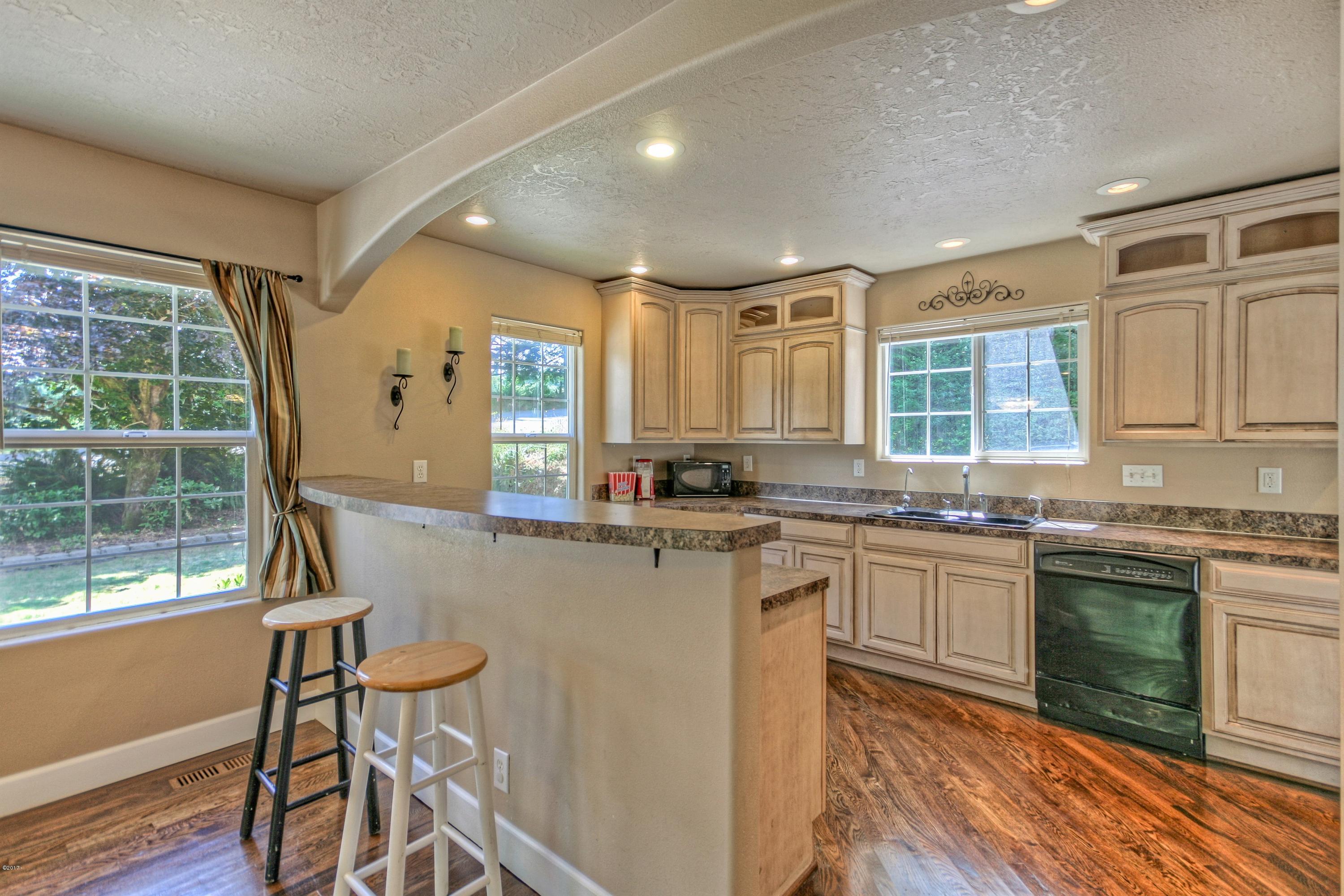 683 Olalla Road Toledo, OR 97391 - Photo 11 of 36 OCI-2b