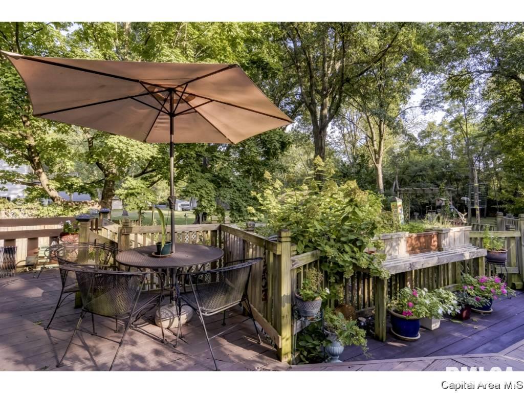 18 Hazel Lane Springfield, IL 62712 - Photo 12 of 36 Gallery Image 12