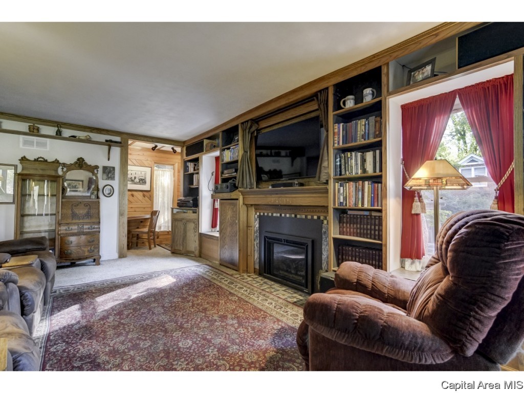 18 Hazel Lane Springfield, IL 62712 - Photo 26 of 36 Gallery Image 26