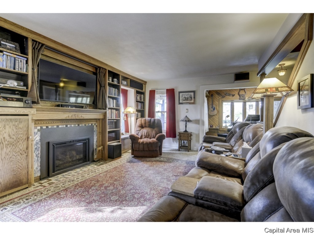 18 Hazel Lane Springfield, IL 62712 - Photo 28 of 36 Gallery Image 28