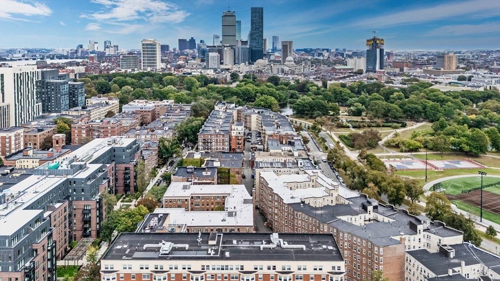 62 Queensberry Street, Unit 204 Boston, MA 02215 - Photo 17 of 18