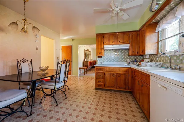 $1,200,000 | 10 Meadow Road, Inwood, NY 11096