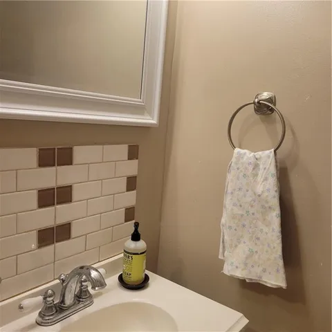 $90,000 | 7 Quail Run, Decatur, GA 30035