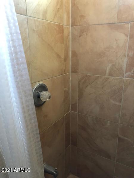2336 North 11th Street Phoenix, AZ 85006 - Photo 5 of 6 20180924214144538511000000-o